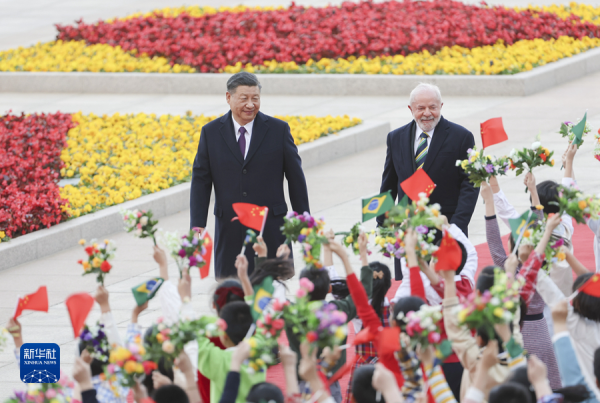 习主席与巴西总统卢拉会谈.jpg