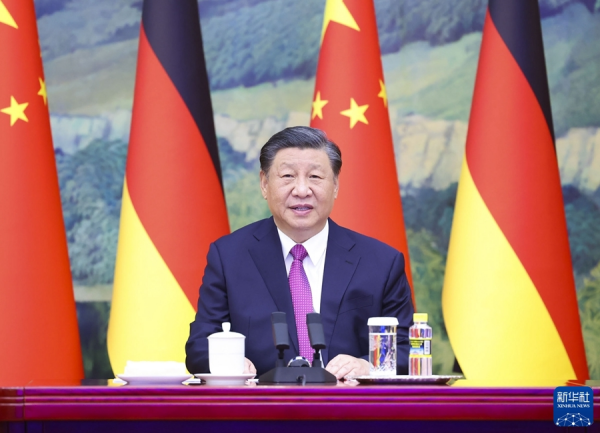 习近平同德国总理舒尔茨视频会晤.jpg