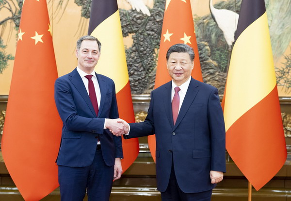 习近平会见比利时首相.jpg