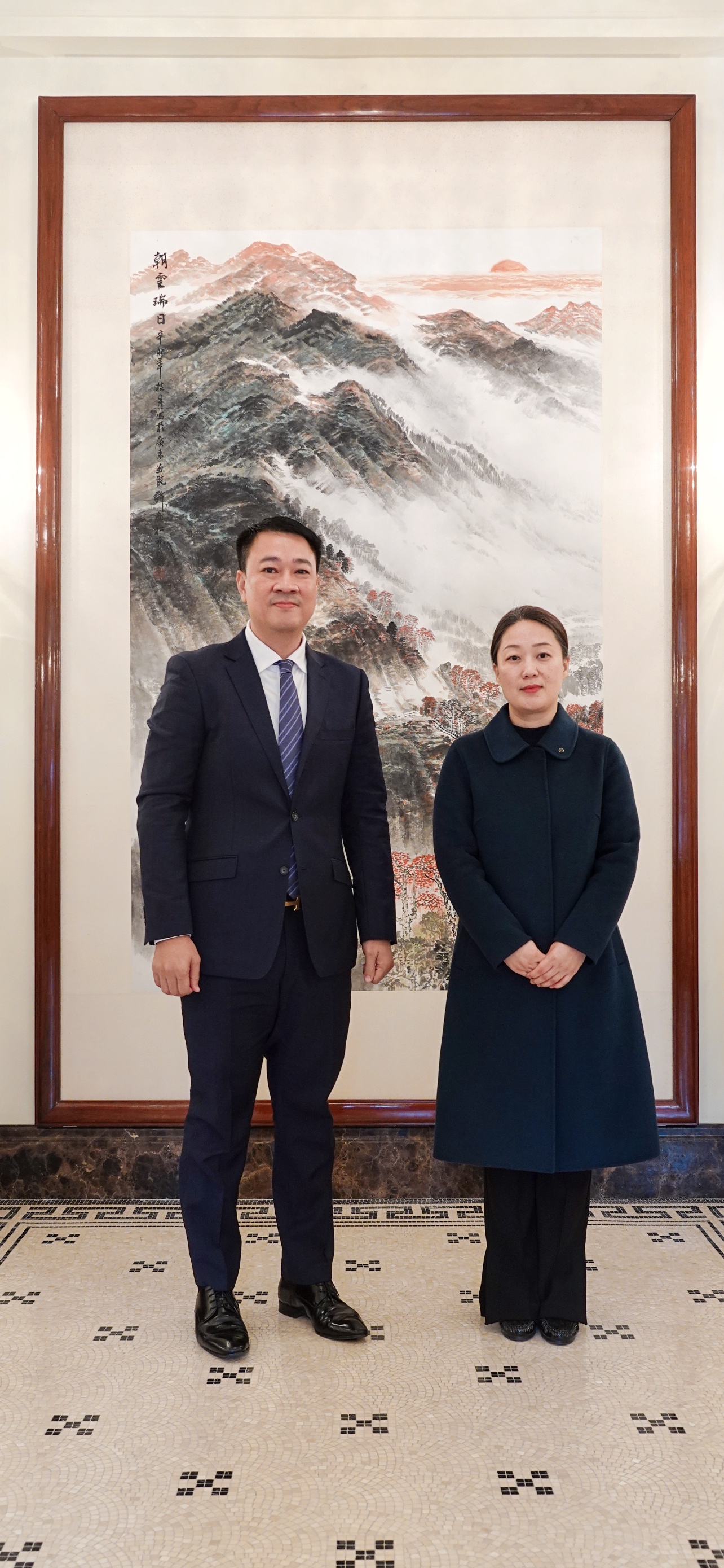 20240123柳琛子会见柬埔寨总领事唐松纳.jpg