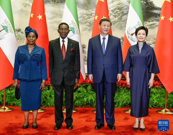 习近平同赤道几内亚总统会谈2.png