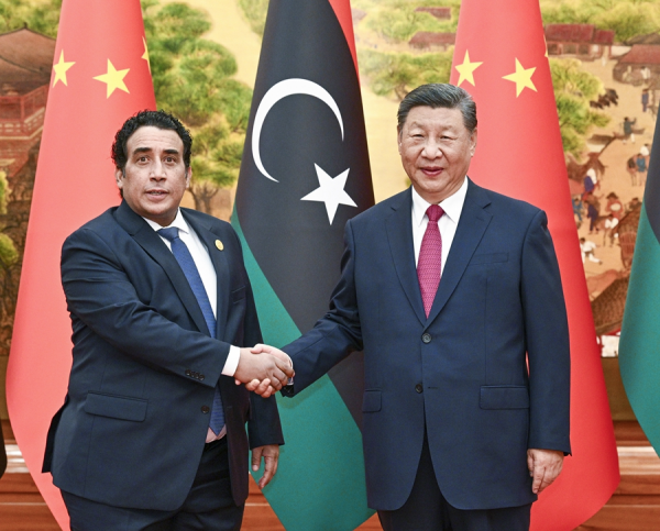 习近平会见利比亚总统委员会主席.jpg