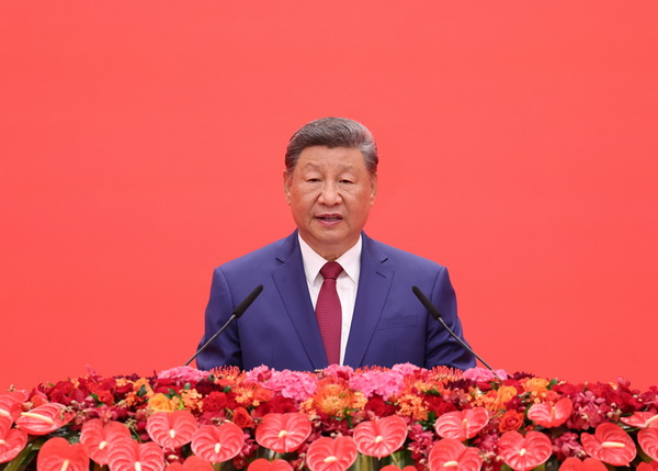 习近平在纪念抗战及世界反法西斯战争胜利80周年招待会上发表重要讲话.jpg